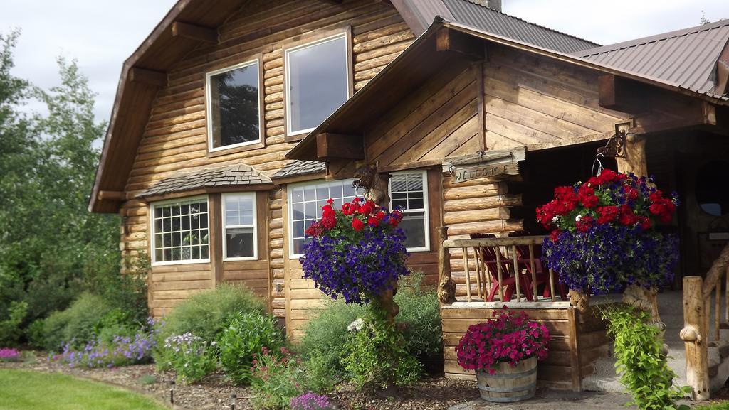 Fin And Feather Inn Victor Extérieur photo